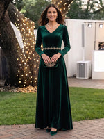 Velvet Mother of the Bride/Groom Dresses A Line V Neck Long Sleeves
