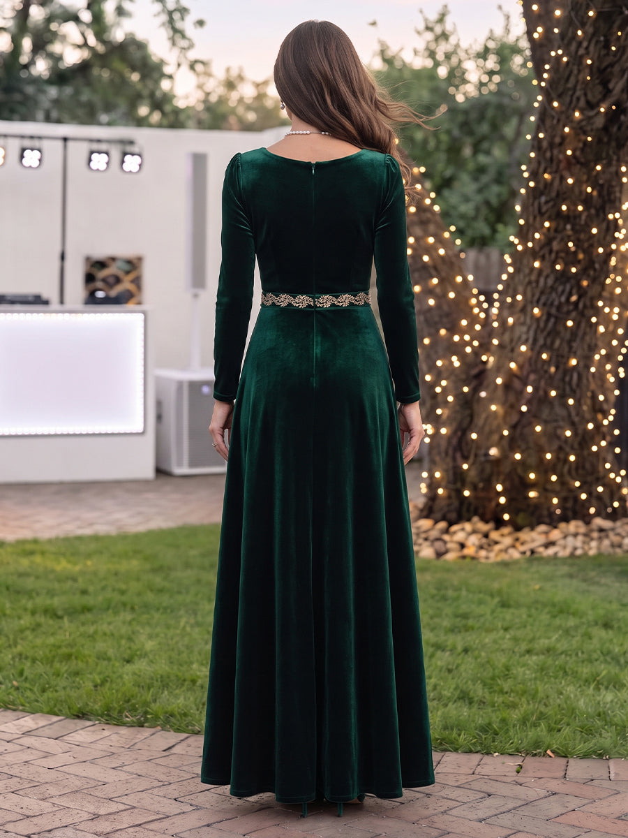 Velvet Mother of the Bride/Groom Dresses A Line V Neck Long Sleeves