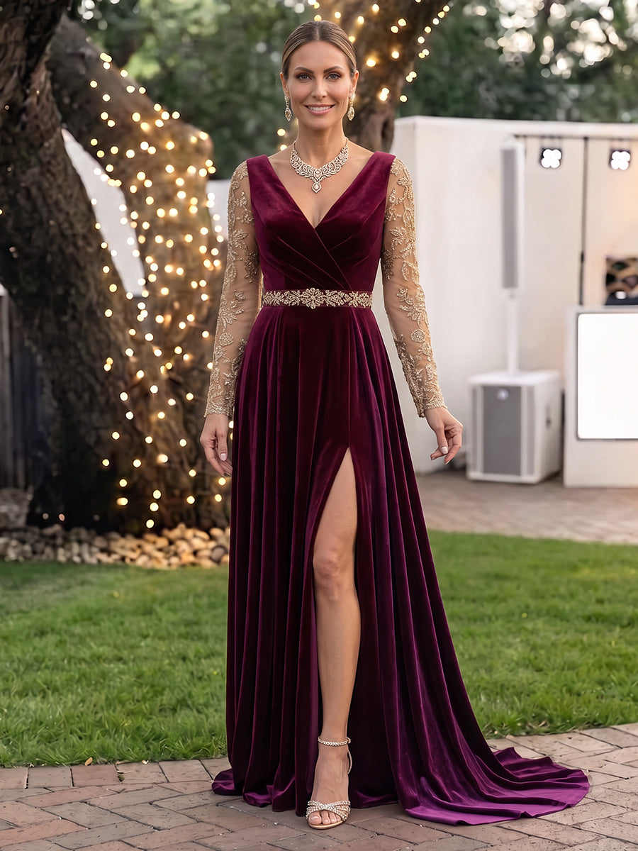 Velvet Mother of the Bride/Groom Dresses A Line V Neck Long Sleeves with Slit