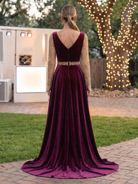 Velvet Mother of the Bride/Groom Dresses A Line V Neck Long Sleeves with Slit