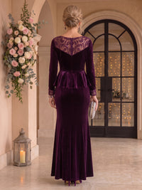 Velvet Mother of the Bride/Groom Dresses Mermaid/Sheath Scoop Neck Long Sleeves Ruffles