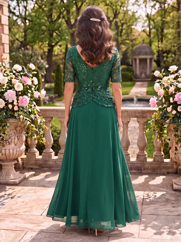 Sequin Mother of the Bride/Groom Dresses A Line Scoop Neck Short Sleeves Floor Length