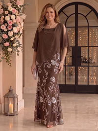 Sequin Plus Size Mother of the Bride/Groom Dresses Mermaid/Sheath Scoop Neck Short Sleeves with Cape