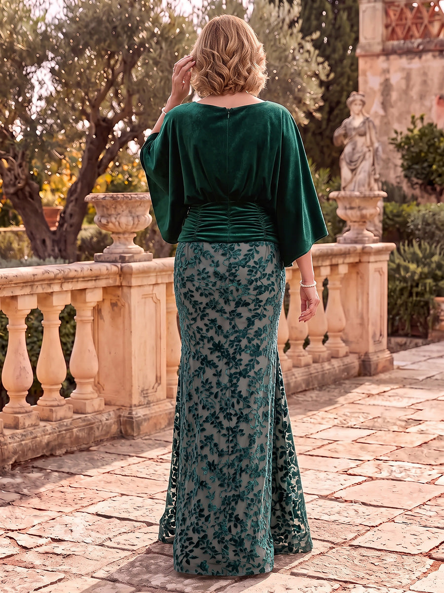 Velvet Scoop Neck Mermaid/Sheath Mother of the Bride/Groom Dresses with Cape Sleeves