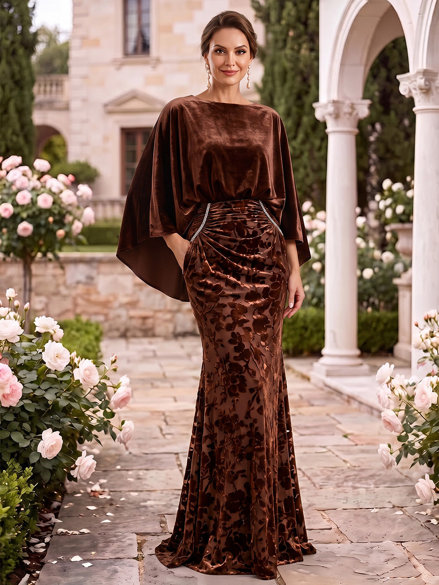 Cape Sleeves Velvet Mother of the Bride/Groom Dresses Mermaid/Sheath Scoop Neck with Pocket
