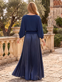 Pleated Satin Long Sleeves Floor Length Mother of the Bride/Groom Dresses Scoop Neck A Line