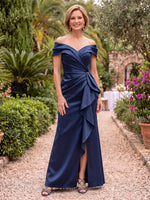 Off the Shoulder Ruffle Satin Mother of the Bride/Groom Dresses with Slit Mermaid/Sheath V Neck Floor Length