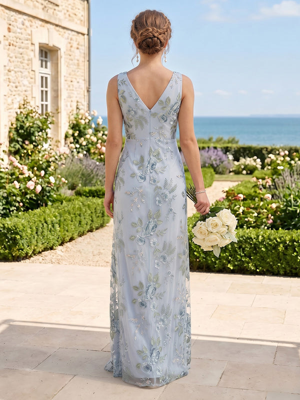 Lace Appliques V Neck Sleeveless Mermaid Long Bridesmaid Dresses