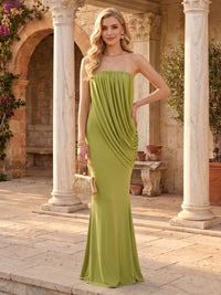 Satin Strapless Sheath/Mermaid Long Pleated Evening Dresses