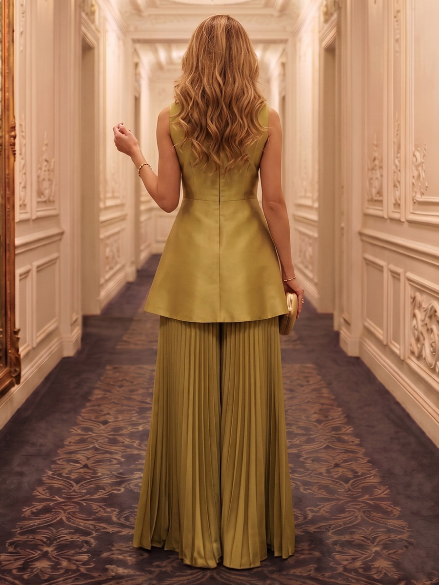 Round Neck Sleeveless Pleated A Line Satin Floor Length Evening Dresses