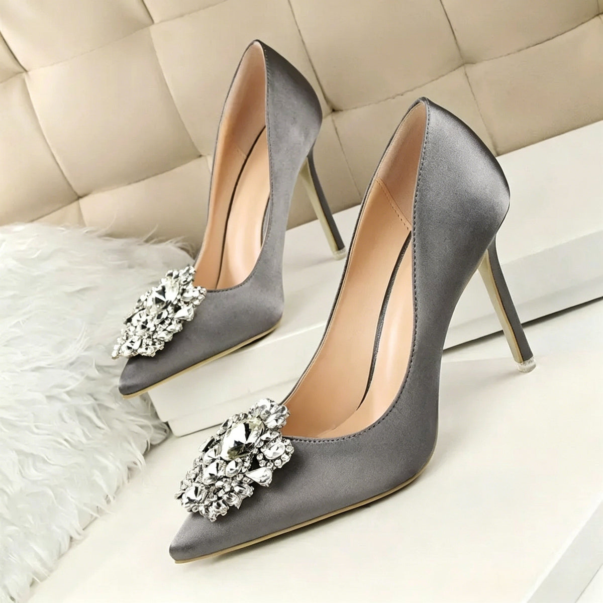 Women's Wedding Party Shoes Rhinestone Stiletto Heel Pointed Toe Bridal Shoes
