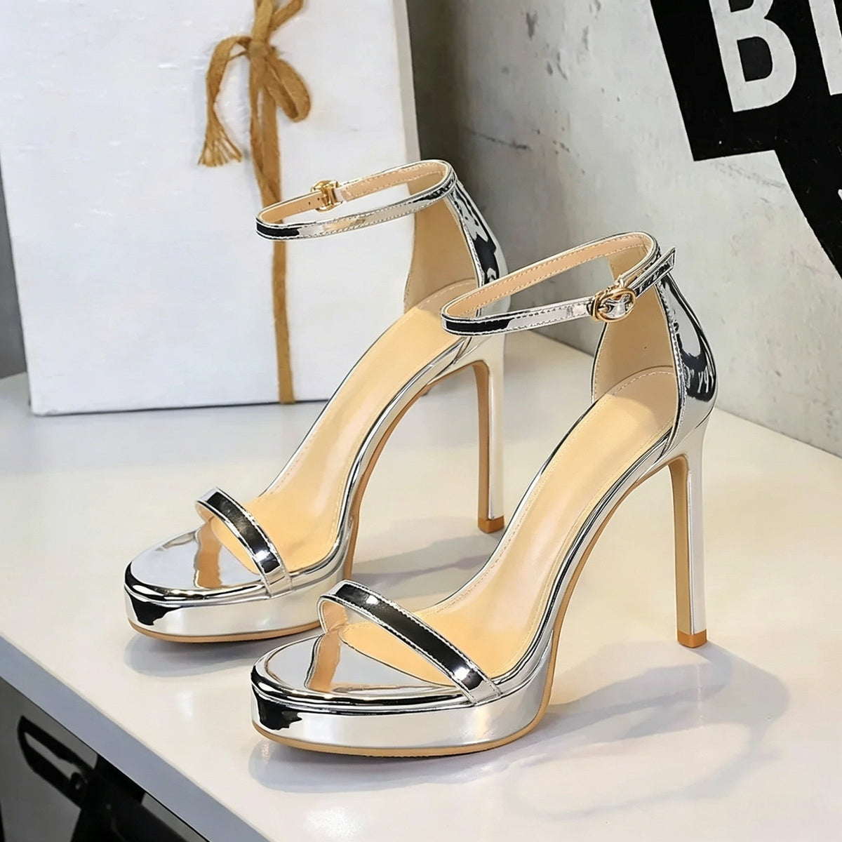 Women's Patent Leather Stiletto Heel Opened Toe Wedding Party Shoes with Straight Buckle