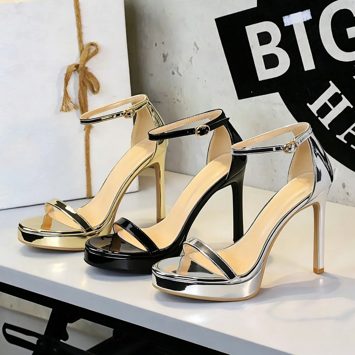 Women's Patent Leather Stiletto Heel Opened Toe Wedding Party Shoes with Straight Buckle