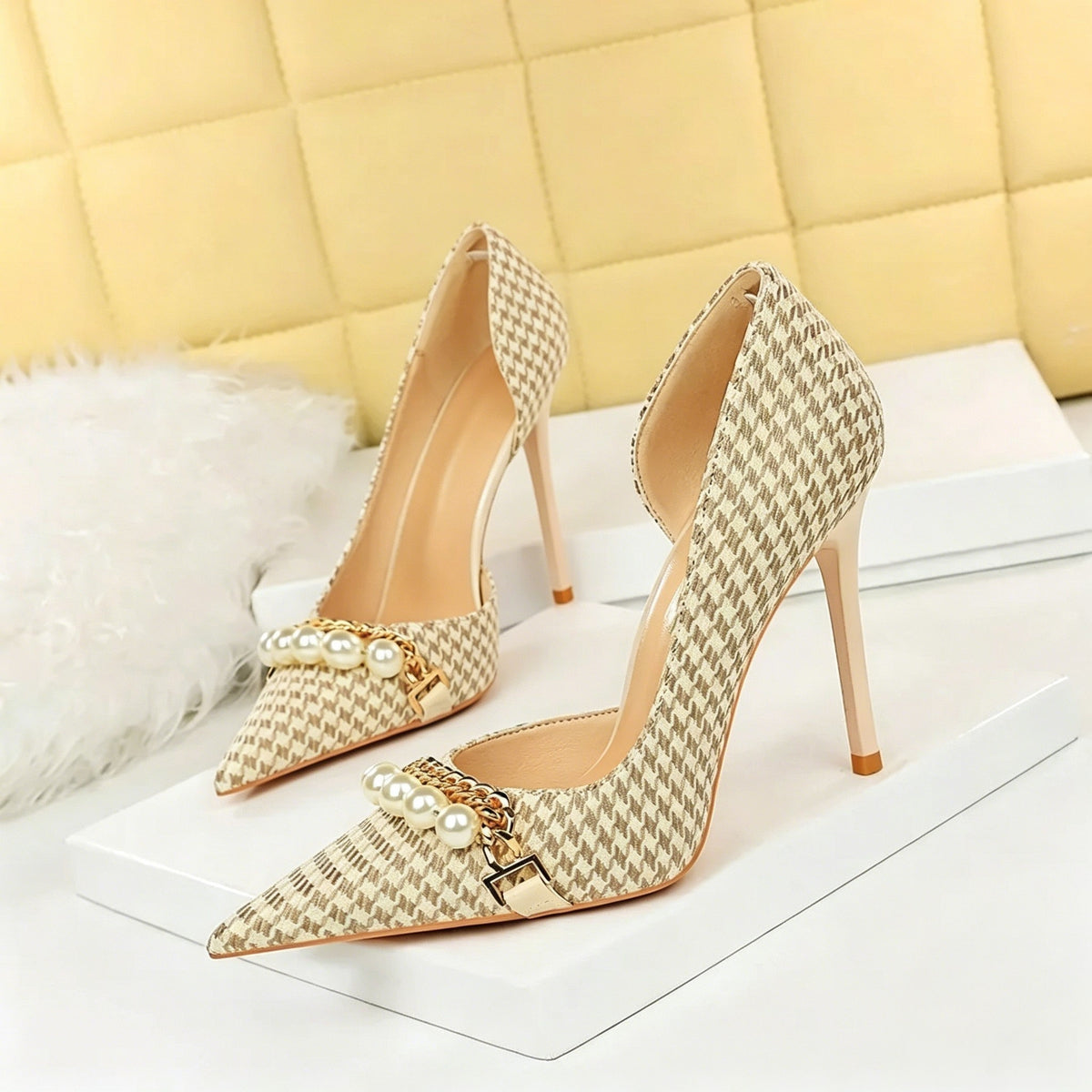Women's Checkered Pattern Stiletto Heel Pointed Toe Wedding Party Shoes with Pearls